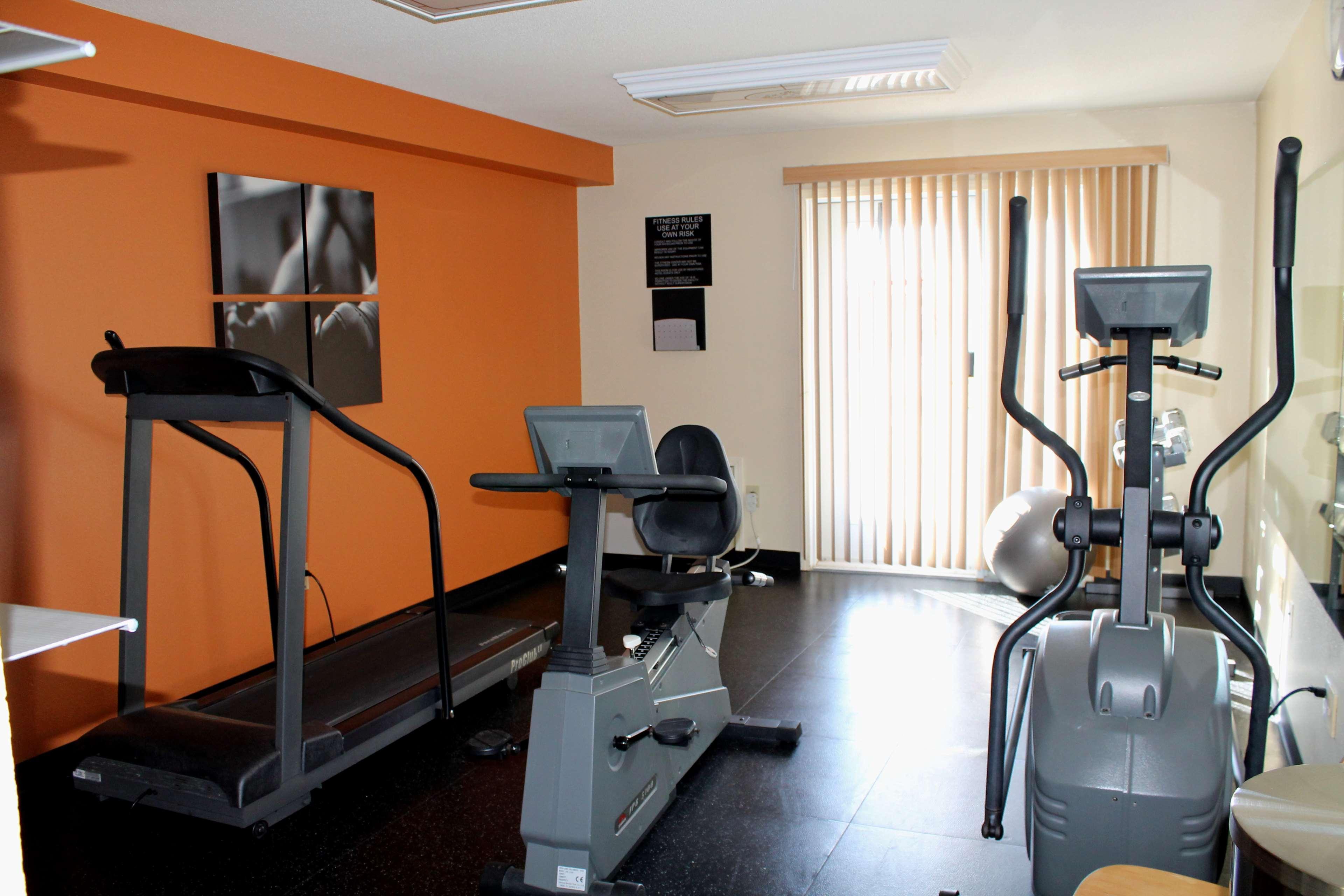 Country Inn & Suites By Radisson, Winnipeg, Mb Bagian luar foto