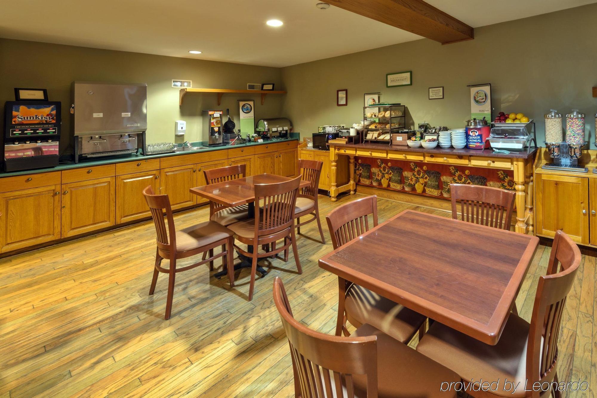 Country Inn & Suites By Radisson, Winnipeg, Mb Bagian luar foto